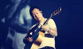 许巍故事吉他谱 许巍故事吉他谱